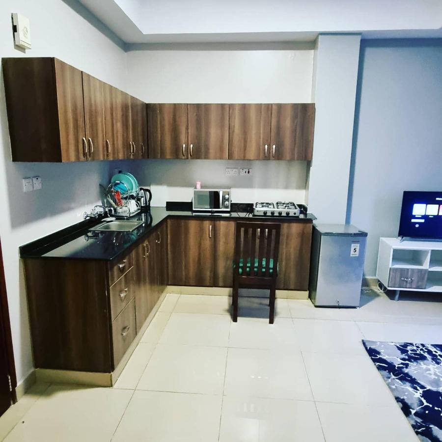 Eika Suites at Acacia Mall Kampala Exterior foto